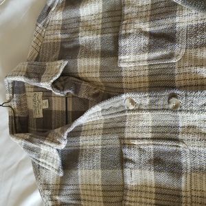🚶‍♀️🚶‍♀️Cabelas womens flannel shirt jacket medium